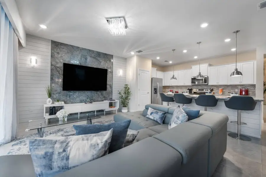 4030 Lana Avenue, Davenport, FL 33897 - Image #2