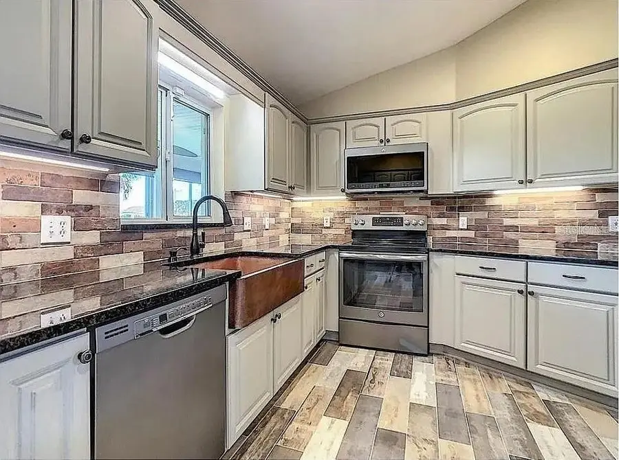 2445 NW 53rd Avenue Road, Ocala, FL 34482 - Image #2