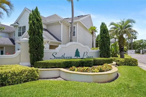 1300 Eastern Pecan Place #208, WINTER GARDEN, FL 34787