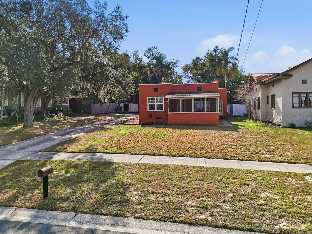 904 Carlton Avenue, Lake Wales, FL 33853 - Image #1