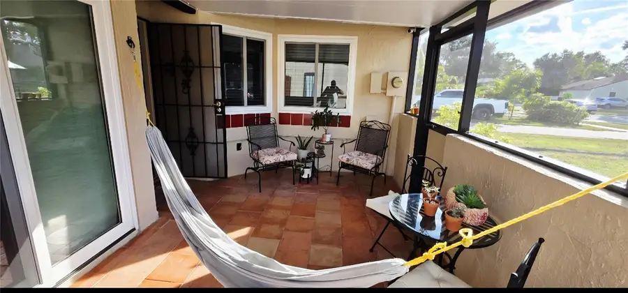 667 Golden Sunshine Circle, Orlando, FL 32807 - Image #3