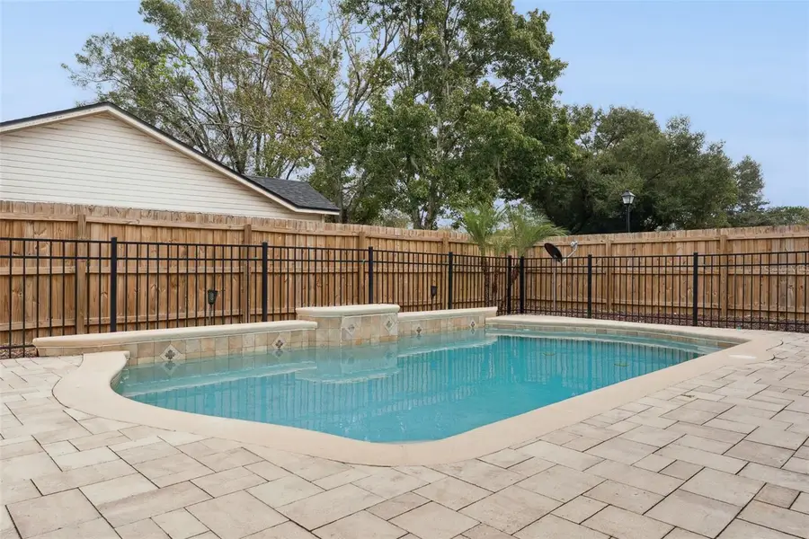 1042 Seminole Creek Drive, Oviedo, FL 32765 - Image #2