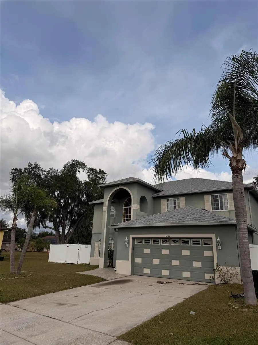 207 Redwood Bark Trail, Kissimmee, FL 34758 - Image #2