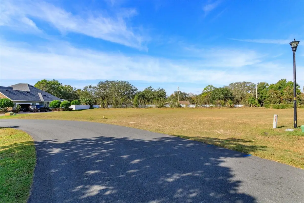 1002 Myrtle Breezes Court, Fruitland Park, FL 34731 - Image #1