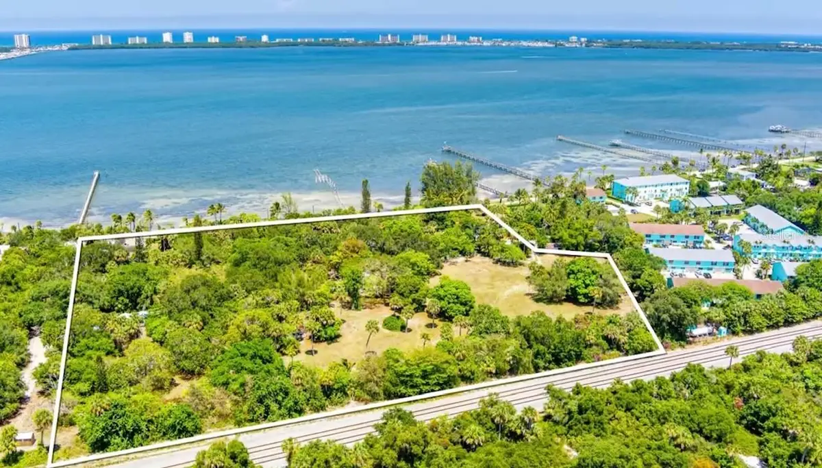 13377 S Indian River Dr, Jensen Beach, FL 34957 - Image #1
