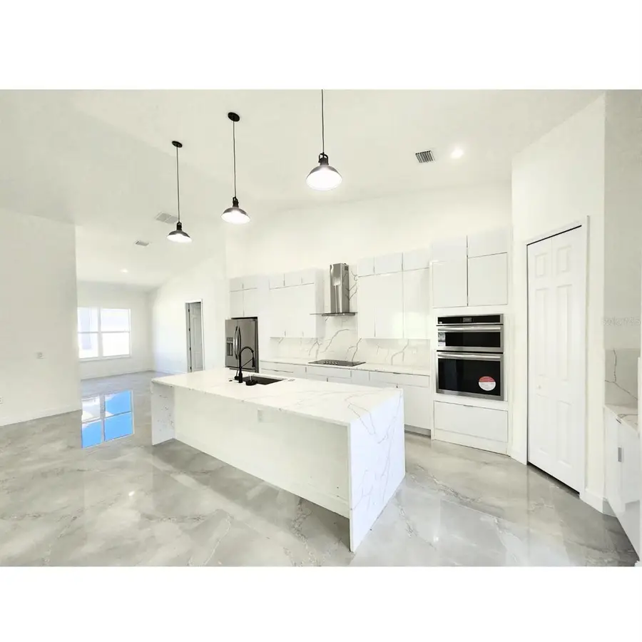 16467 Hillsborough Boulevard, Port Charlotte, FL 33954 - Image #3