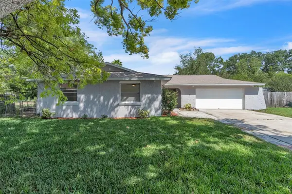 107 Thrush Lane, CASSELBERRY, FL 32707