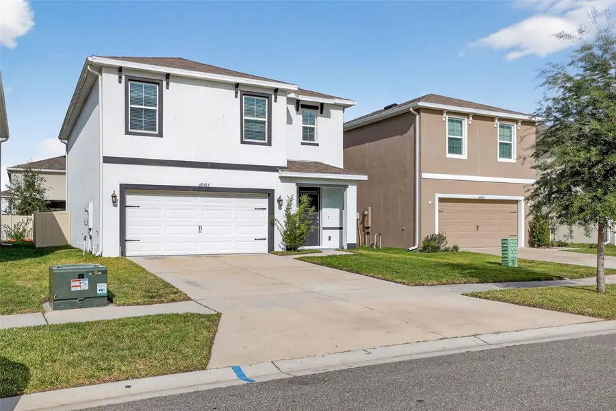 32597 Canyonlands Drive, Wesley Chapel, FL 33543 - Image #2