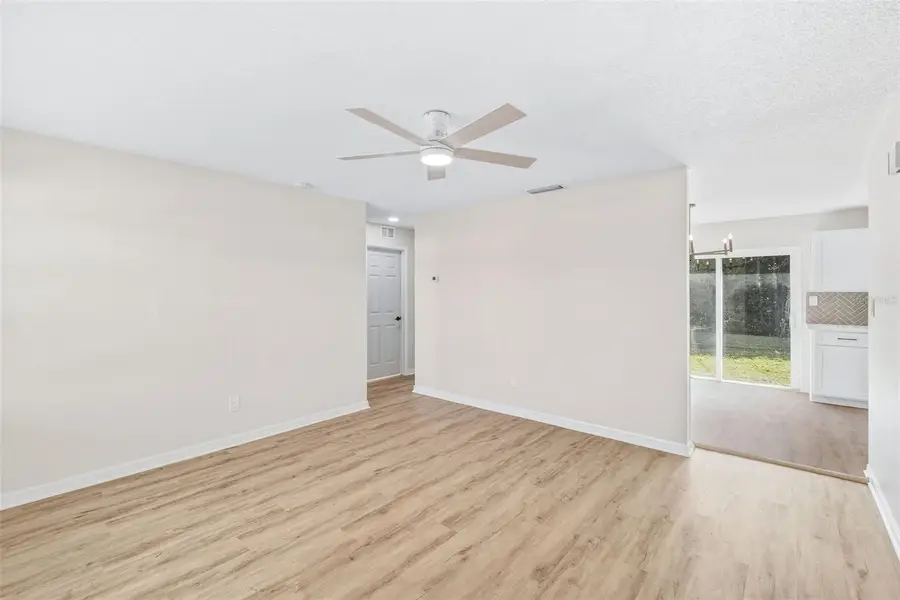 4320 Carousel Road, Orlando, FL 32808 - Image #2