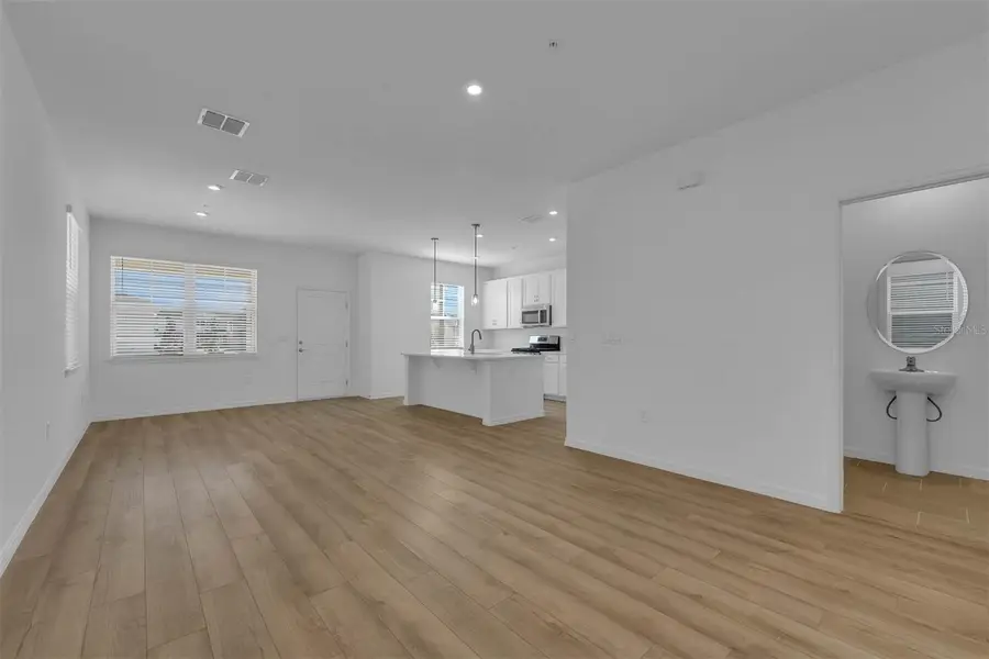 547 Orient Avenue, Debary, FL 32713 - Image #3