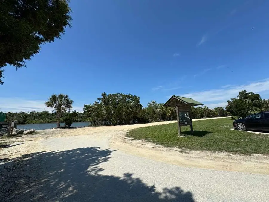 162 N Indianapolis Avenue, Hernando, FL 34442 - Image #3