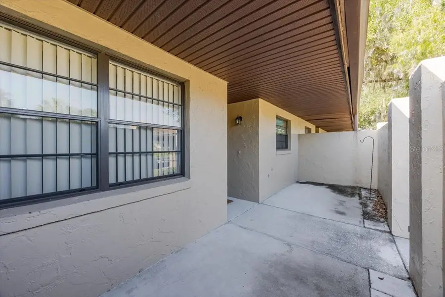 2284 Se Firestone Place, Winter Haven, FL 33884 - Image #2