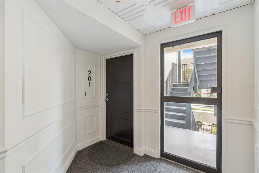 300 Carolina Avenue #201, Winter Park, FL 32789 - Image #2