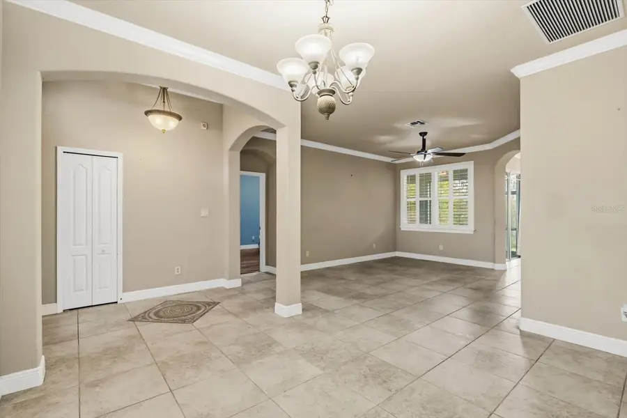 12800 Scout Court, Grand Island, FL 32735 - Image #2