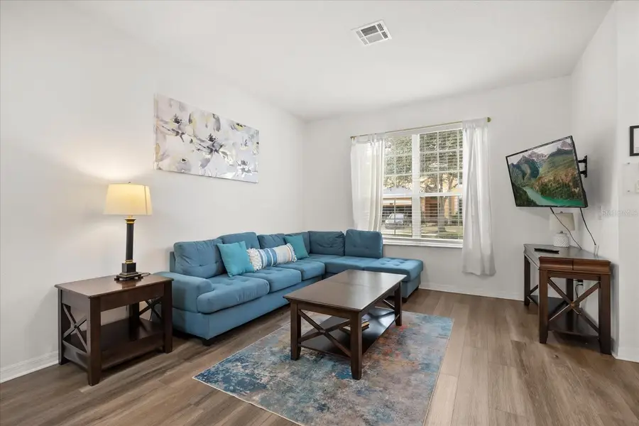 957 Orange Cosmos Boulevard, Davenport, FL 33837 - Image #3