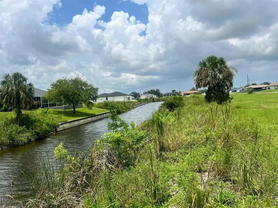 225 NE 31st Street, Cape Coral, FL 33909 - Image #3