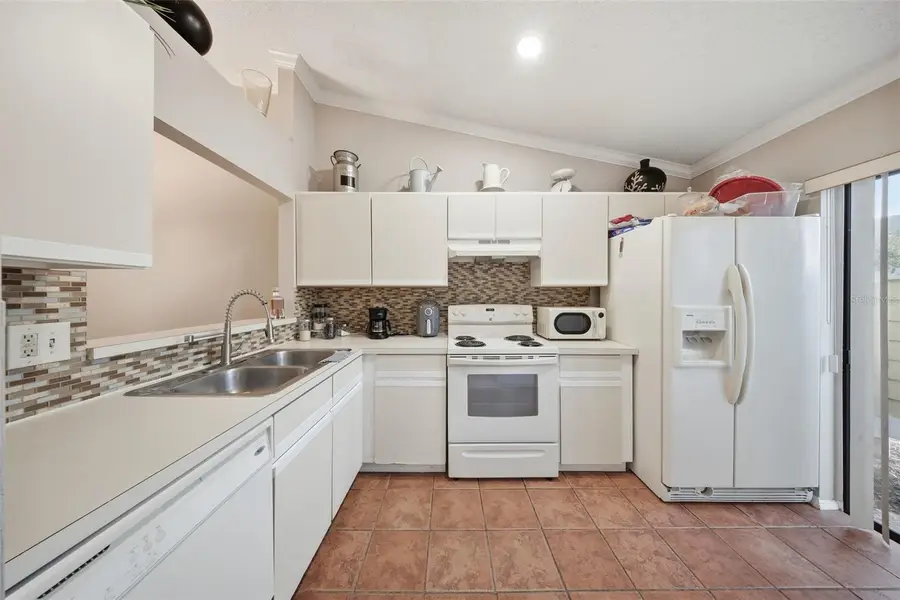 70 Silver Falls Circle, Kissimmee, FL 34743 - Image #3