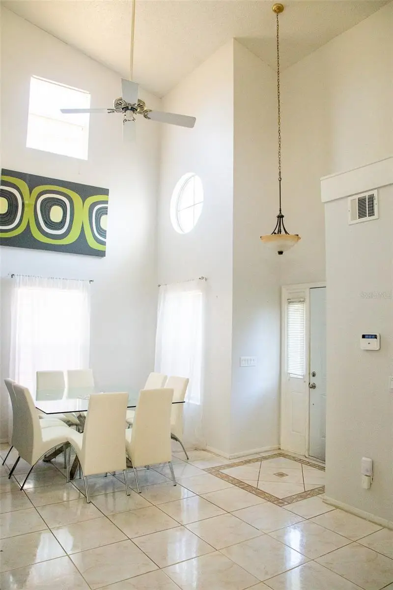 618 Berks Court, Orlando, FL 32835 - Image #2