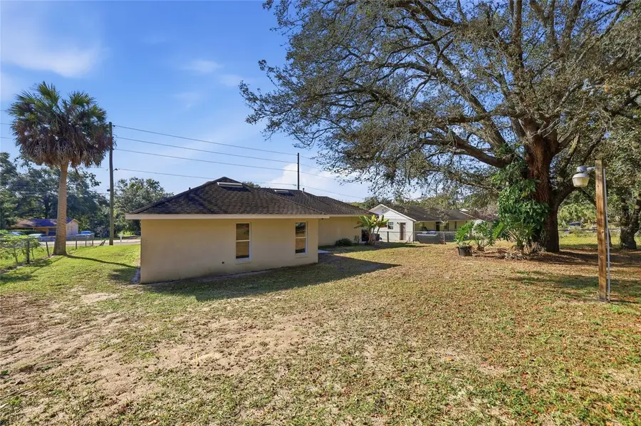 501 W Ella J Gilmore Street, Apopka, FL 32703 - Image #3