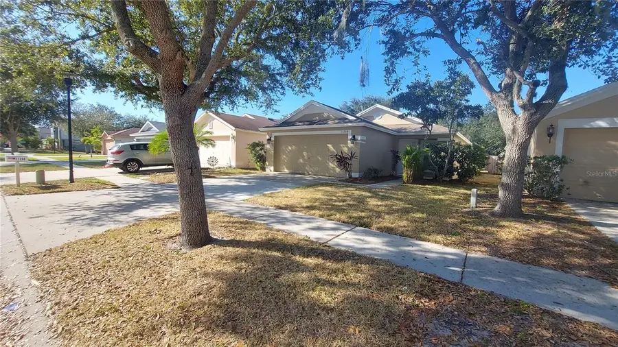 11208 Summer Star Drive, Riverview, FL 33579 - Image #2
