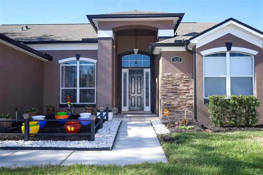 1620 Parkglen Circle, Apopka, FL 32712 - Image #2