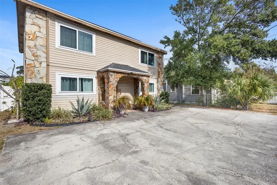 1604 E Waters Avenue, Tampa, FL 33604 - Image #2