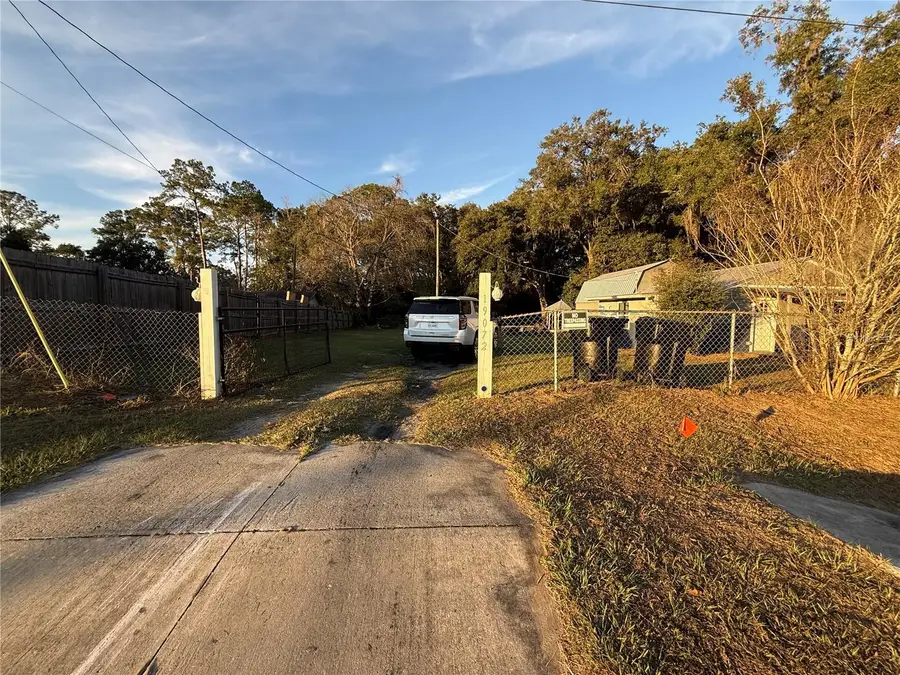 19071 NE 30th Street, Williston, FL 32696 - Image #2