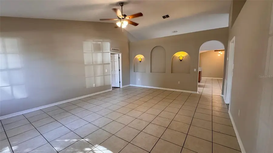2621 Palmetto Ridge Circle, Apopka, FL 32712 - Image #2