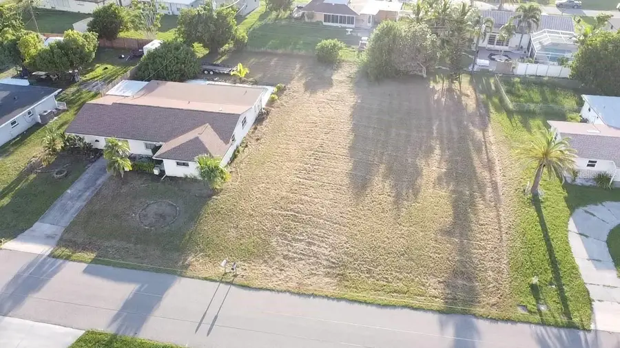 156 Francis Drive Ne, Port Charlotte, FL 33952 - Image #2