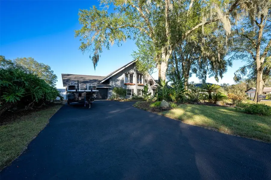 9807 Wedgewood Lane, Leesburg, FL 34788 - Image #2