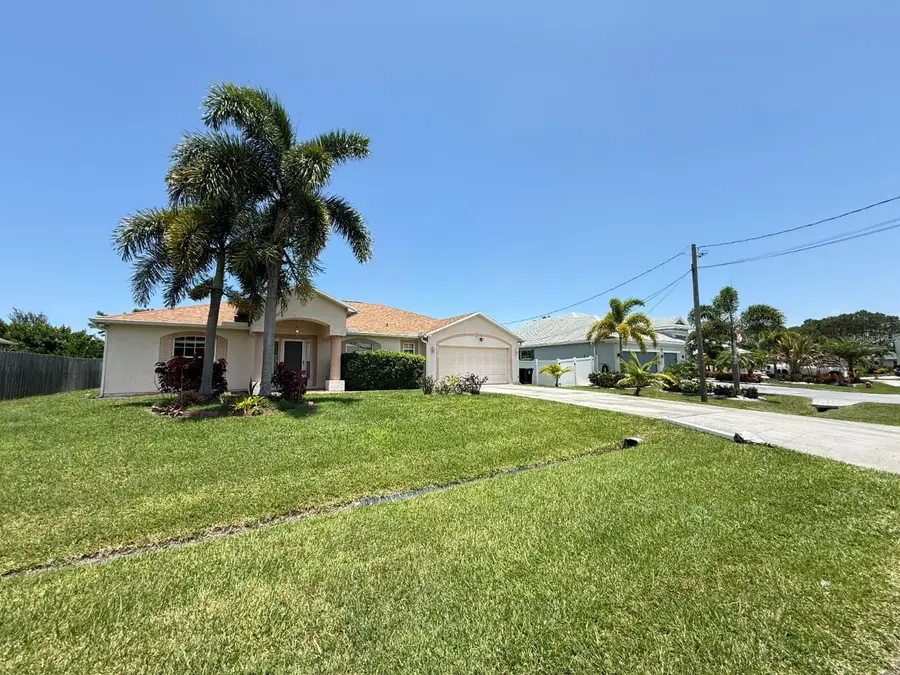 5338 NW South Crisona Circle, Port Saint Lucie, FL 34986 - #2