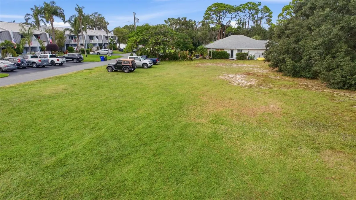 183 Blue Moon Avenue, Lake Placid, FL 33852 - Image #1