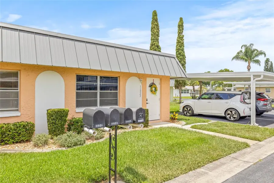 11923 Boynton Lane #B, New Port Richey, FL 34654 - Image #2