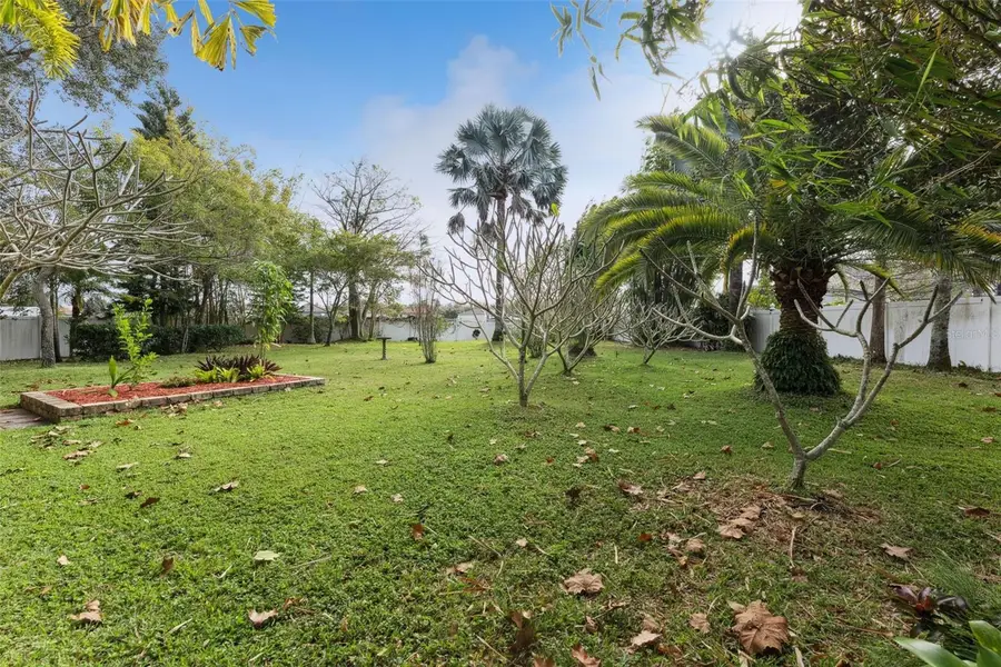 655 Eagle Pointe S, Kissimmee, FL 34746 - Image #2