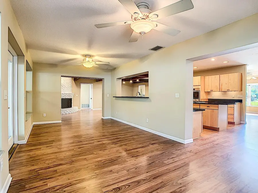 3058 Brandywine Drive, Orlando, FL 32806 - Image #3