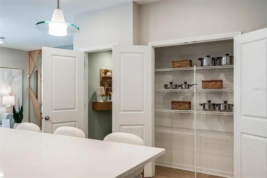 682 Lola Lane, Oviedo, FL 32765 - Image #2