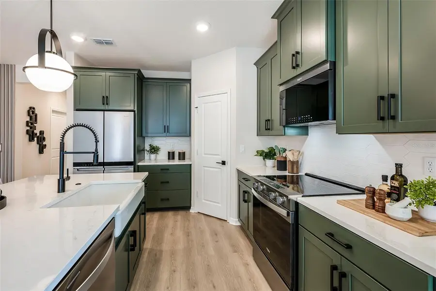 671 Clark Street, Oviedo, FL 32765 - Image #3