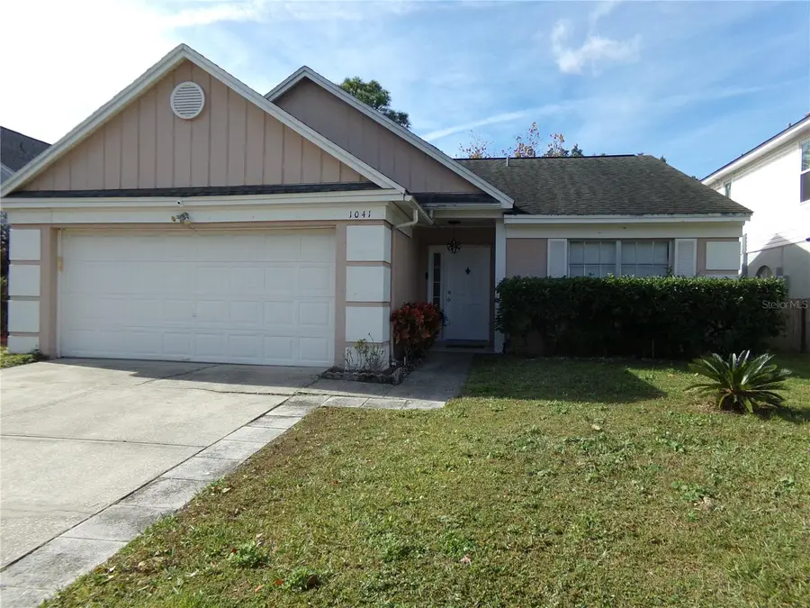 1041 Kelsey Ave, Oviedo, FL 32765 - Image #2