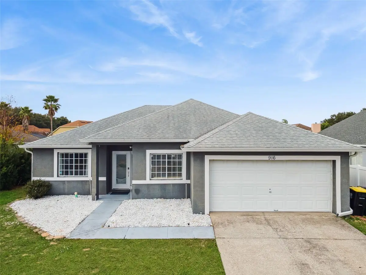 916 Hillcrest Drive, Davenport, FL 33897 - Image #1