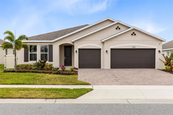 1720 Hamlin Ridge Road, MINNEOLA, FL 34715