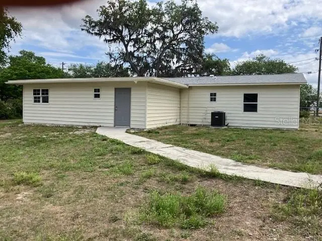 1219 Snowberger Avenue, Leesburg, FL 34748 - Image #3