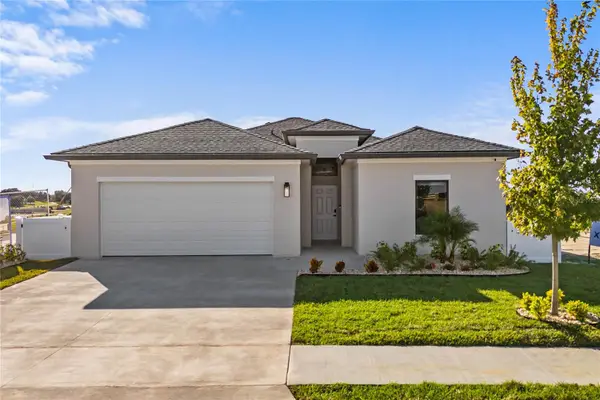6372 Chorus Drive, MASCOTTE, FL 34753