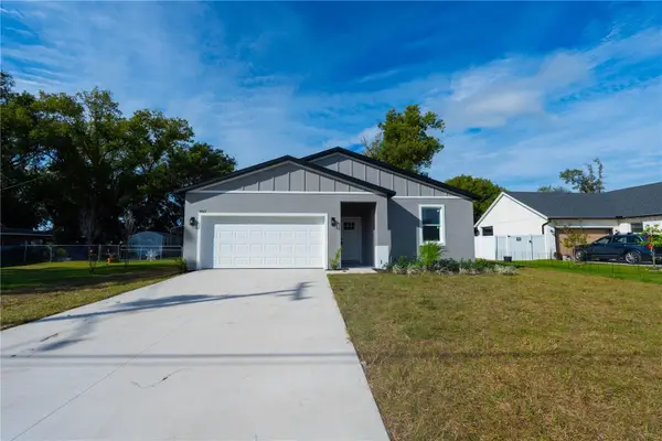 903 N New Hampshire Avenue, TAVARES, FL 32778