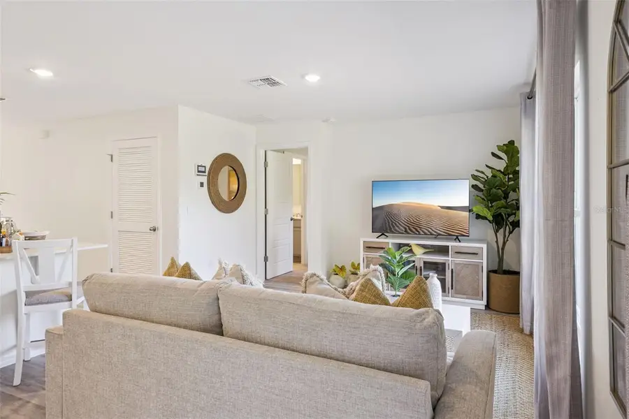 996 Fawn Grace Road, Umatilla, FL 32784 - Image #3