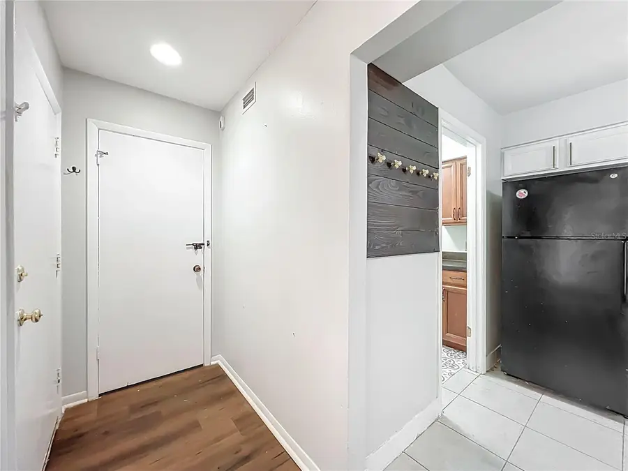 233 Crown Oaks Way #233, Longwood, FL 32779 - Image #3