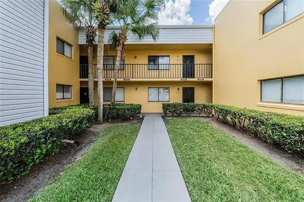 2749 Oak Park Way #203, ORLANDO, FL 32822