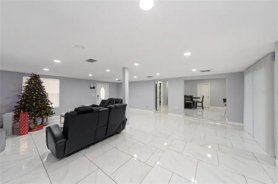 5841 Kislin Place, Orlando, FL 32807 - Image #3