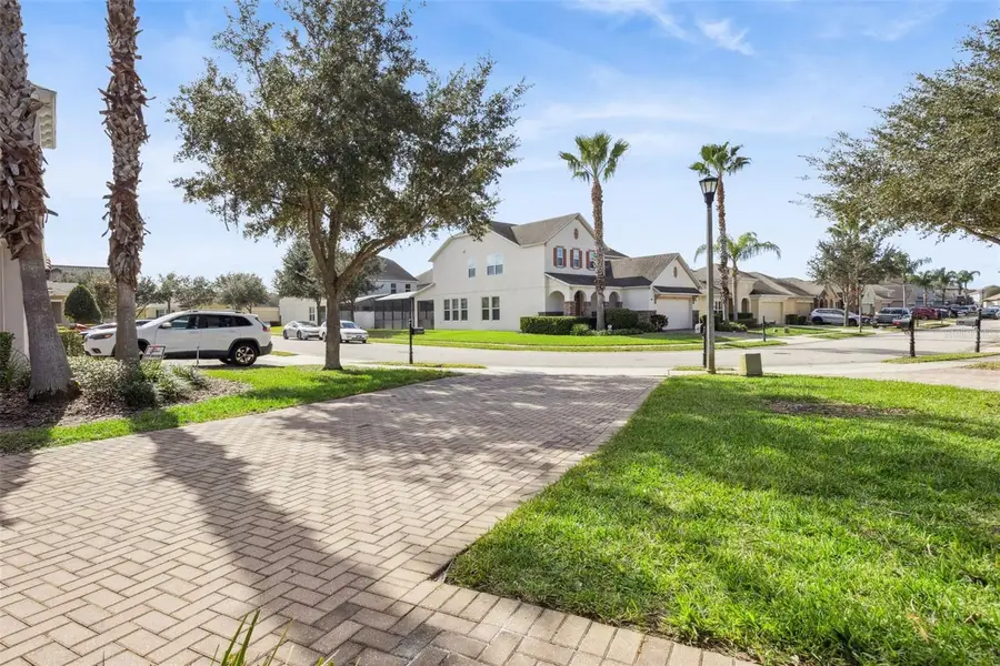 1327 Yorkshire Court, Davenport, FL 33896 - Image #2