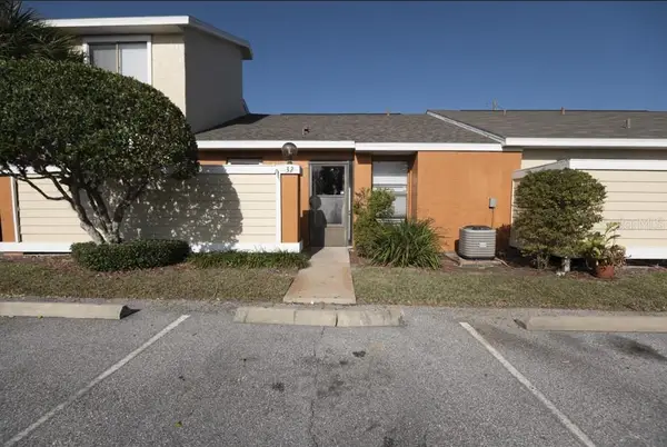 32 Silver Oak Circle, KISSIMMEE, FL 34743