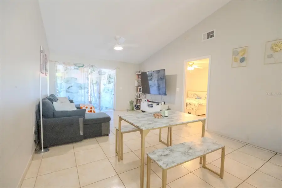 32 Silver Oak Circle, Kissimmee, FL 34743 - Image #3